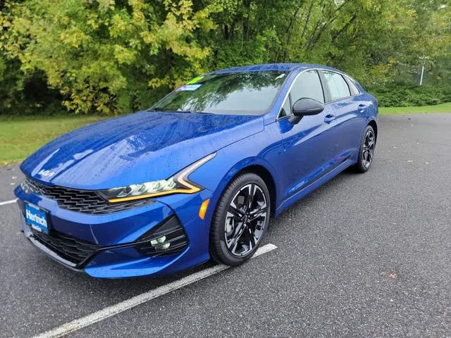 2022 kia k5 gt-line