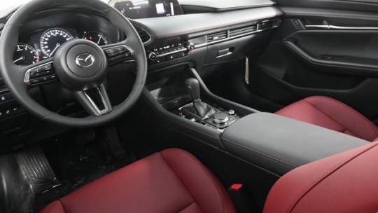 2024 Mazda carbon edition