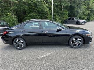 2024 Hyundai Elantra limited
