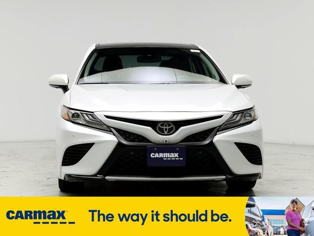 2019 toyota camry xse
