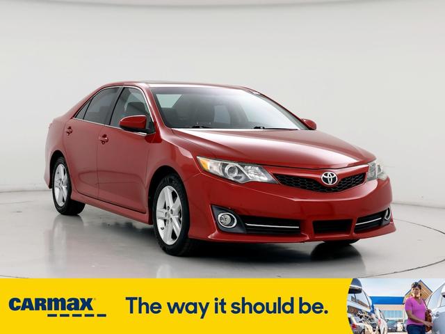 2013 toyota camry se