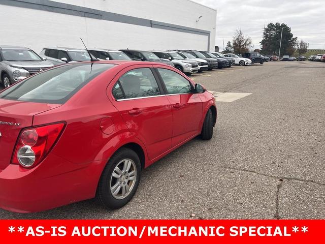 2012 chevrolet sonic 2lt
