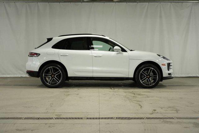 2021 porsche macan base
