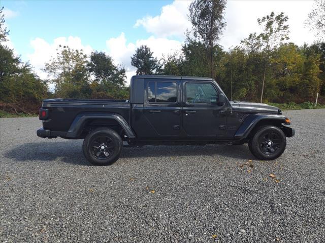 2022 jeep gladiator sport s