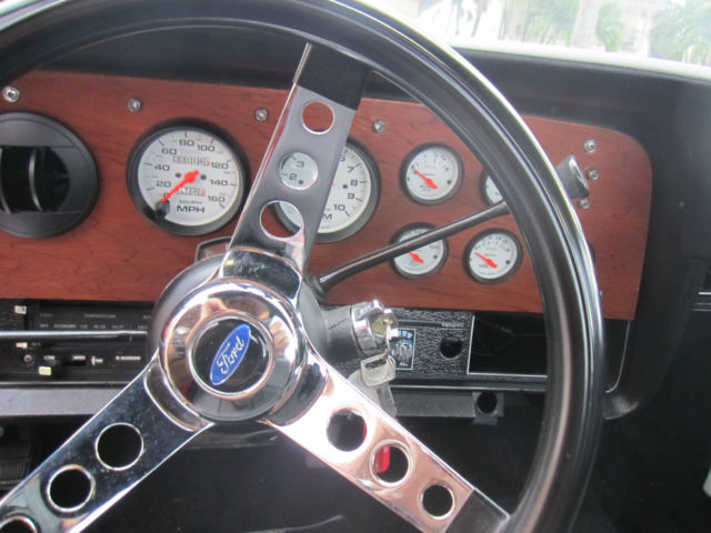 1976 ford ranchero gt standard cab pickup 2-door 7.5l