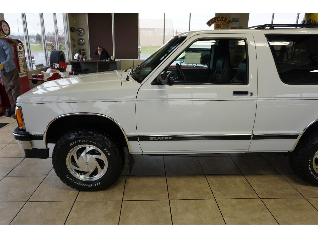 1992 gmc typhoon
