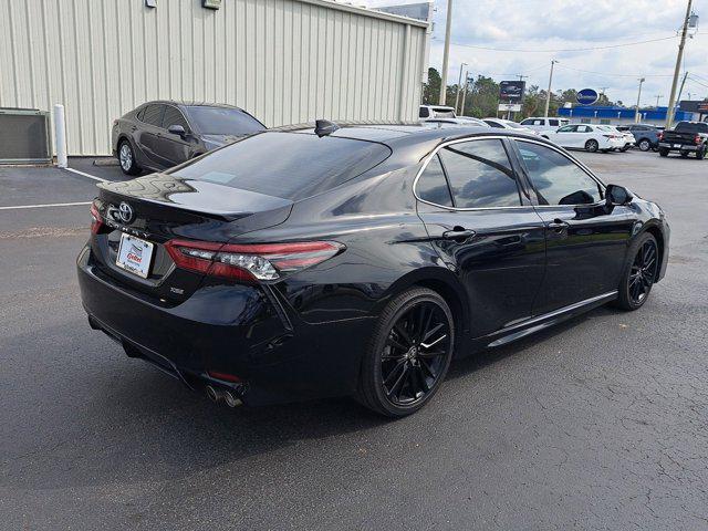 2022 toyota camry xse