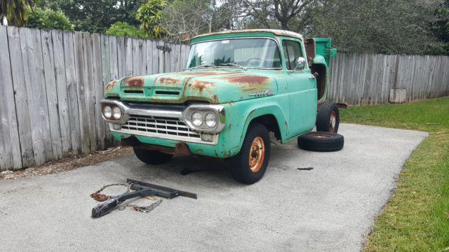 1960 ford f-100 base standard cab pickup 2-door