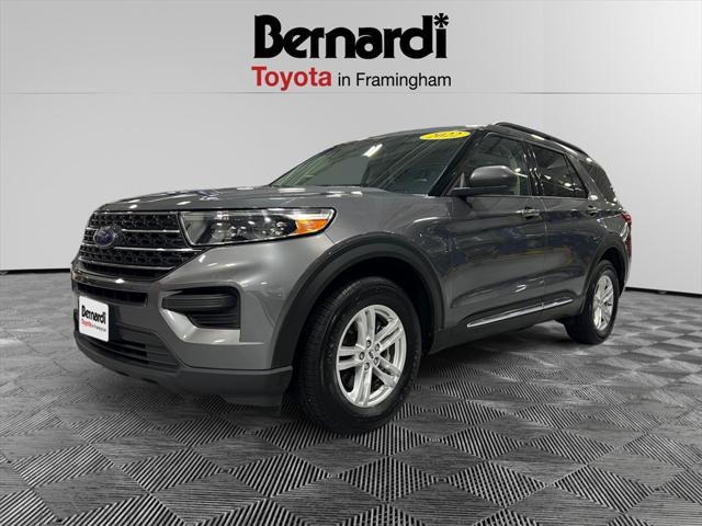 2022 ford explorer xlt