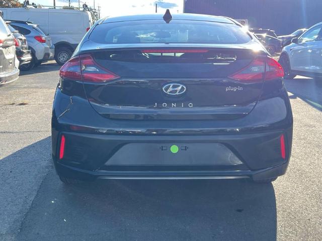 2019 hyundai ioniq plug-in hybrid base