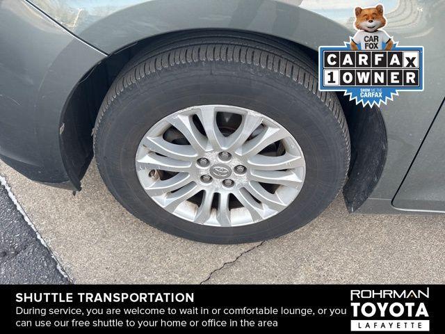 2011 toyota sienna xle