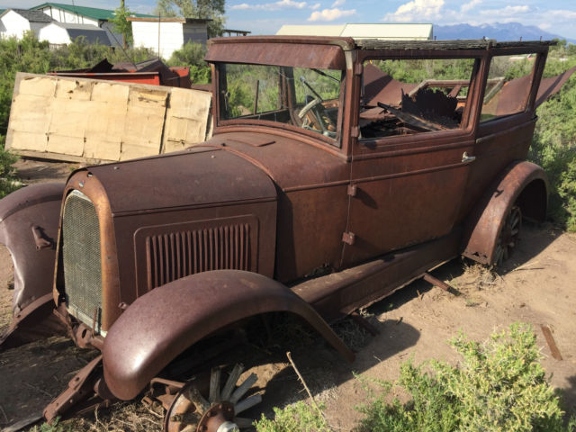 1928 whippet model 96 2-door sedan