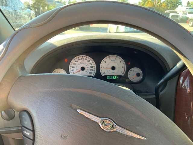2007 chrysler town & country lx