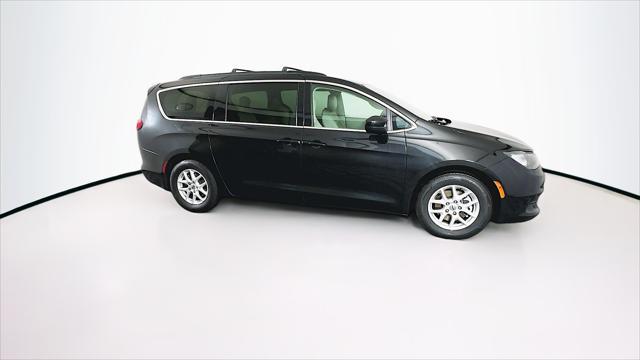 2021 chrysler voyager lxi