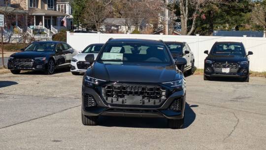 2025 Audi Q8