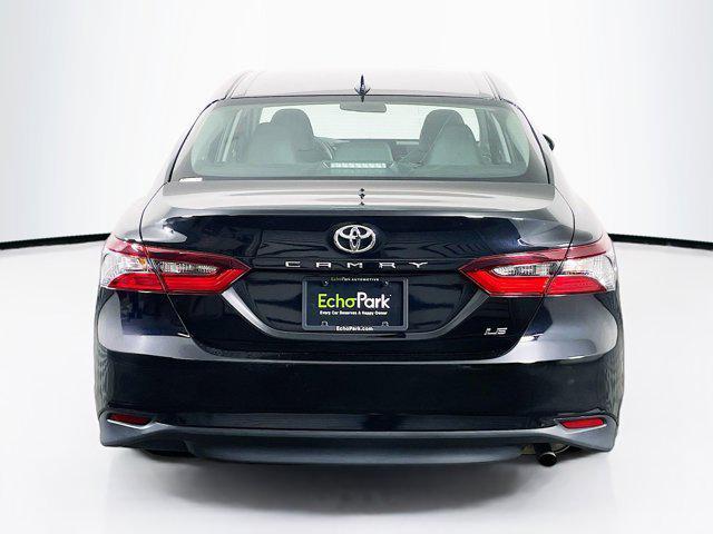 2023 toyota camry le