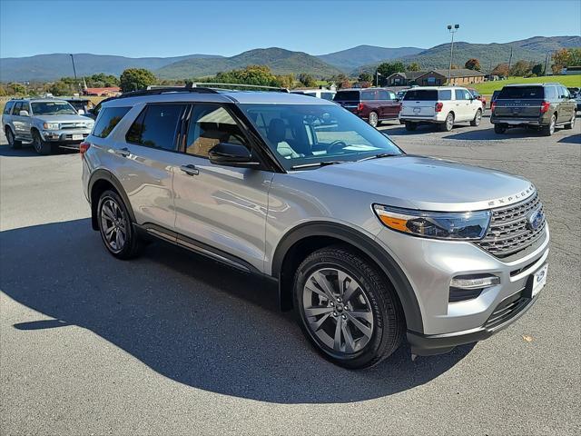 2022 ford explorer xlt 4x4