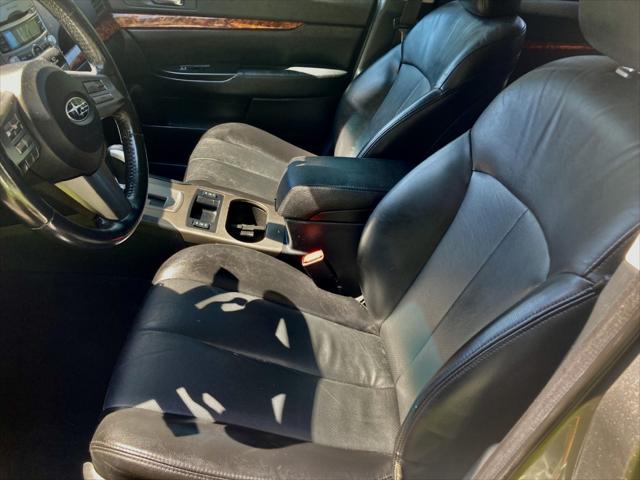 2011 subaru outback 2.5 i limited