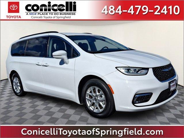 2022 chrysler pacifica touring-l