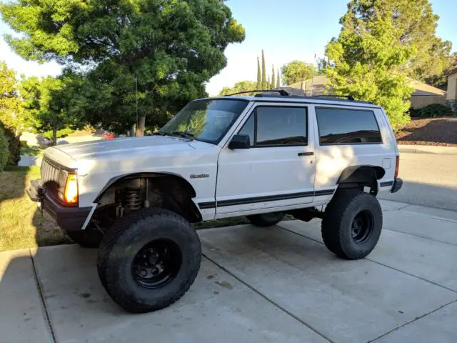 1994 jeep xj cherokee 2 door 4x4