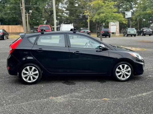 2013 hyundai accent se