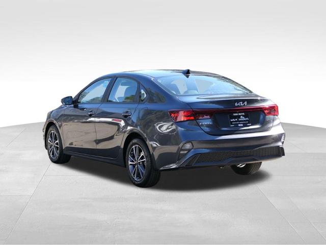 2022 kia forte lxs