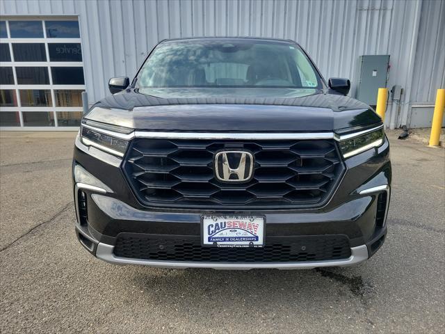 2023 honda pilot awd ex-l 8 passenger