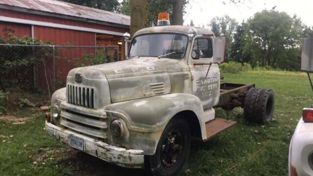 1952 international harvester l-185 truck reduced price!!