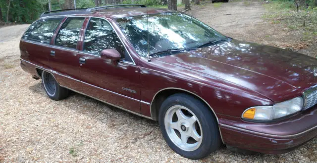 1992 chevy caprice classic 9 passenger station wagon and complete parts car