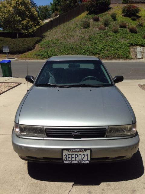 1994 silver nissan sentra