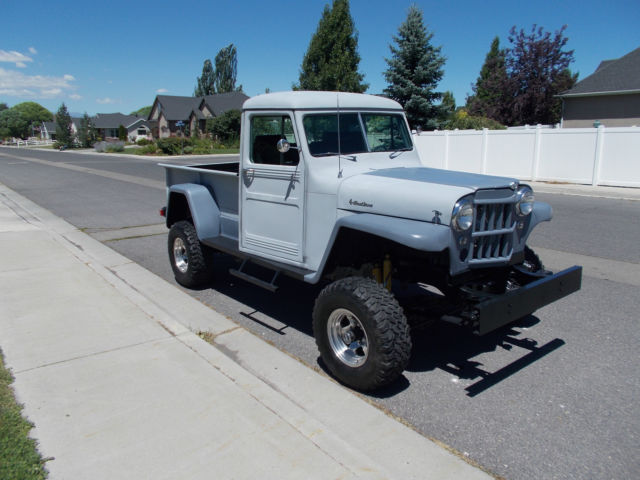 1962 customized willys jeep pickup ( 4 x 4)