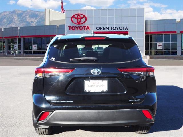 2023 toyota highlander le