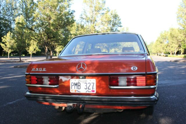 1980 mercedes-benz 230e w123 low miles