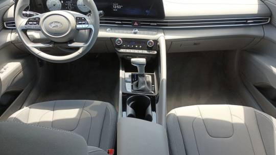2024 Hyundai Elantra