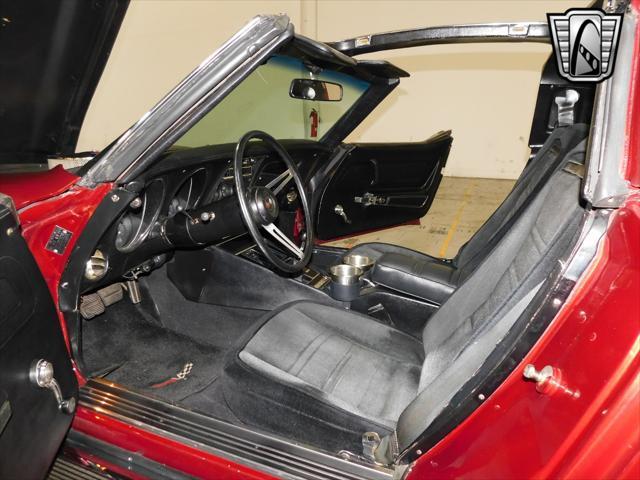 1975 chevrolet corvette base