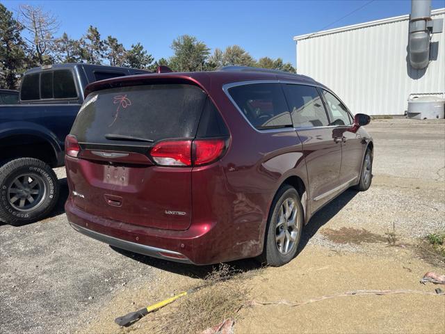 2017 chrysler pacifica limited