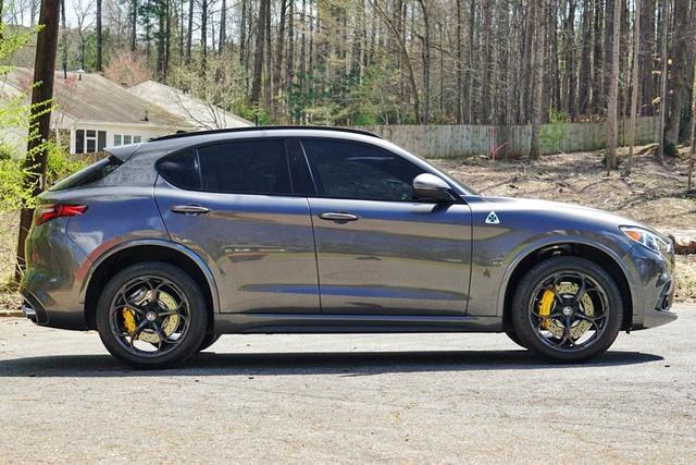 2018 alfa romeo stelvio quadrifoglio