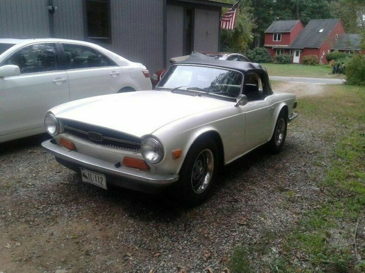 1973 triumph tr-6 convertible