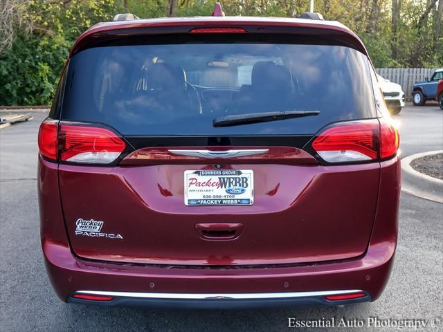 2017 chrysler pacifica touring-l