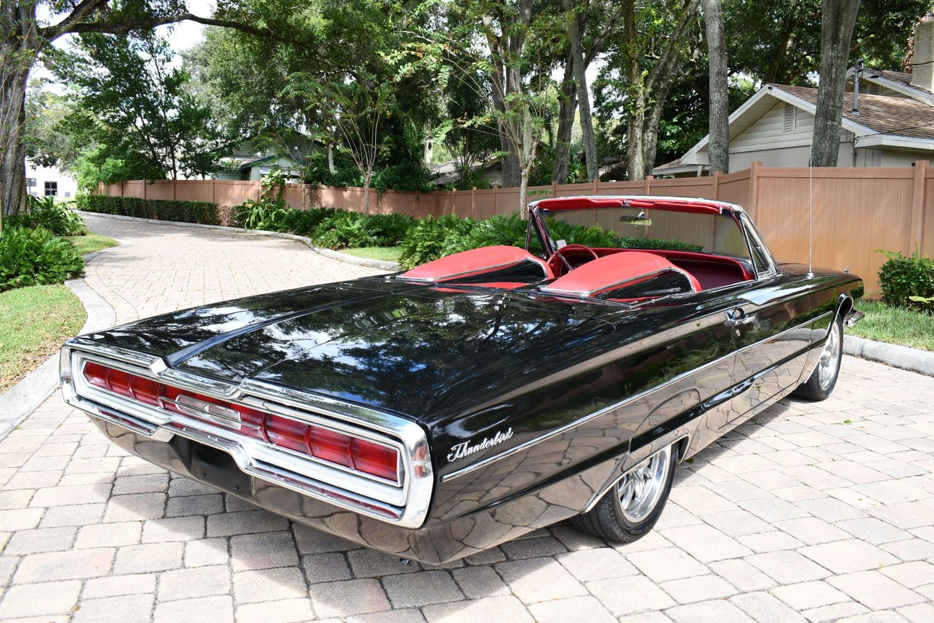 1966 ford thunderbird
