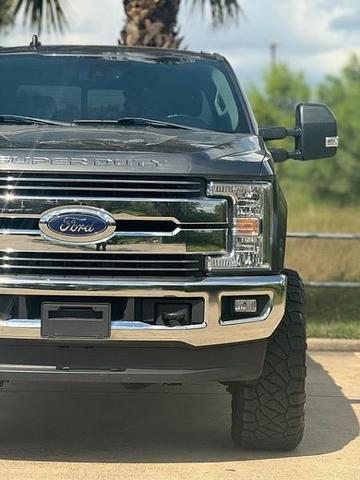 2019 ford f-250 lariat