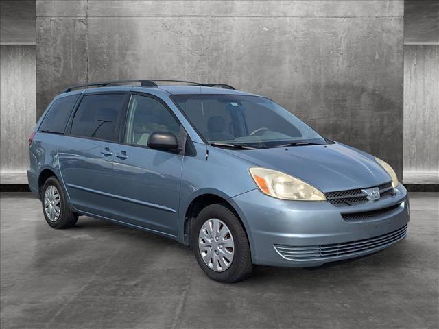 2005 toyota sienna le