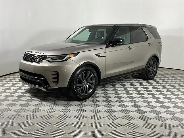 2023 land rover discovery p360 s r-dynamic