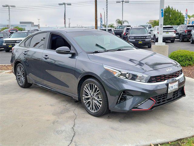 2023 kia forte gt-line