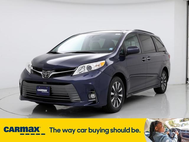 2019 toyota sienna xle
