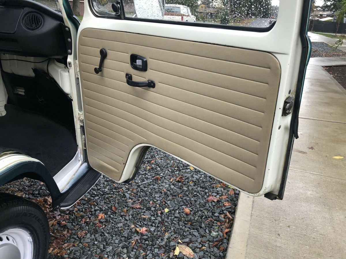 1971 volkswagen bus campmobile westfalia green westfalia camper