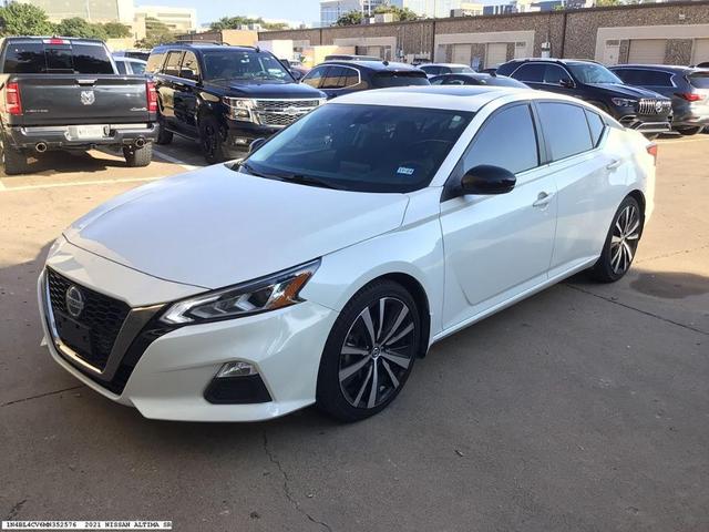 2021 nissan altima 2.5 sr