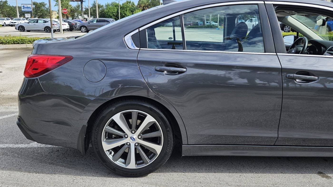 2018 subaru legacy 3.6r limited