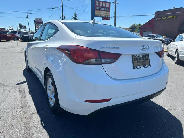 2014 hyundai elantra se