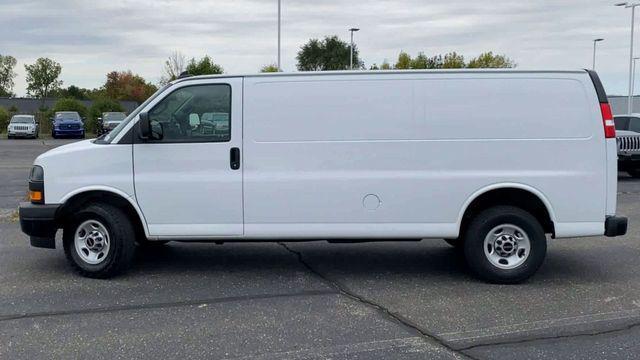 2022 gmc savana 2500 work van